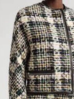 Pristine Alexander McQueen Black Multi Tweed Collarless Jacket